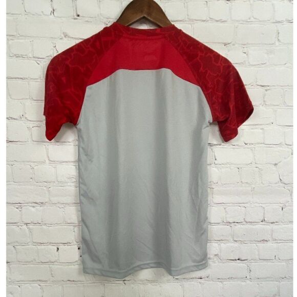 Champions SL Red and Gray Athletic Shirt 10/12 - Picture 2 of 4